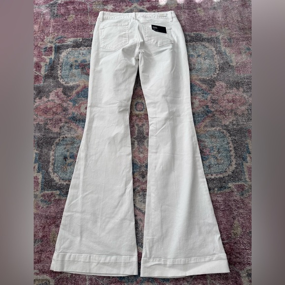 NWT Paige Fiona Optic White Distressed Flare Jeans Size 28 - Picture 2 of 9